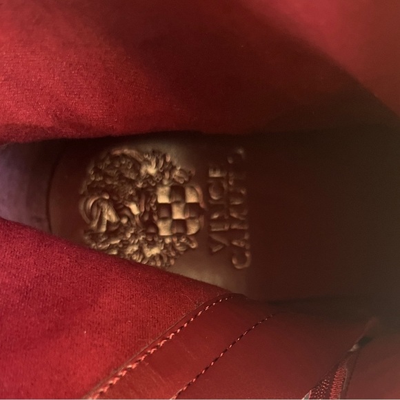 NWOT Vince Camuto Allost  Pointy Toe Bootie in Fired Brick - Size 7.5 - Picture 9 of 11